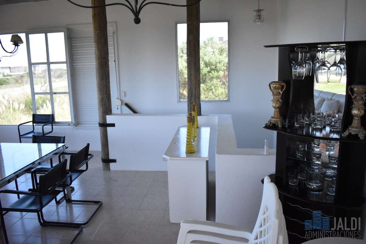 Casa ID.93 - CASA EN VENTA PRIMERA LÍNEA LA JUANITA 