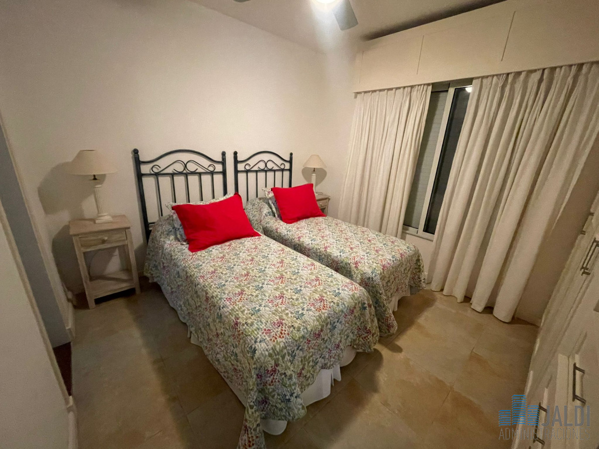 Casa ID.129 - Casa en La Barra, La Barra