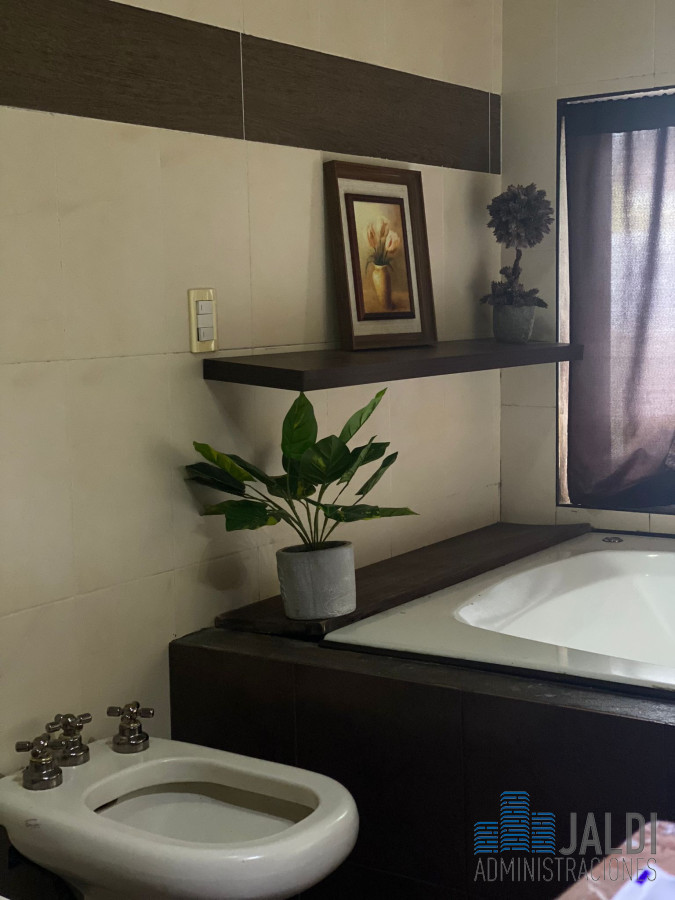 Casa ID.58 - CASA EN VENTA CON PISCINA LAUSSANA