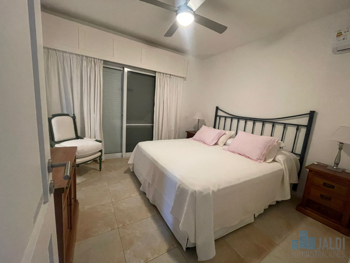 Casa ID.129 - Casa en La Barra, La Barra