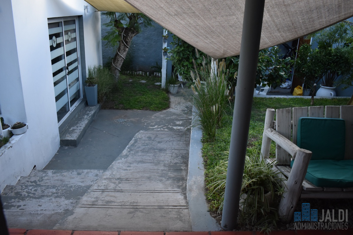 Casa ID.95 - CASA EN VENTA BARRIO CANTEGRIL 