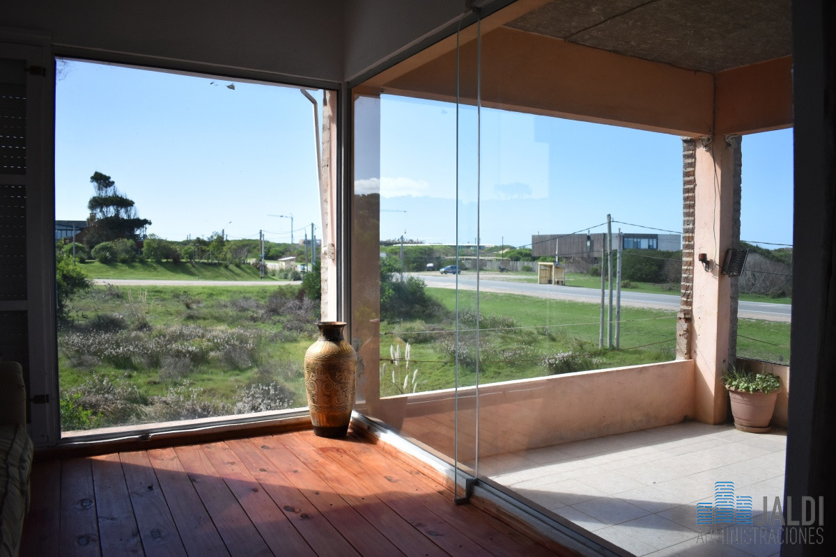 Casa ID.93 - CASA EN VENTA PRIMERA LÍNEA LA JUANITA 