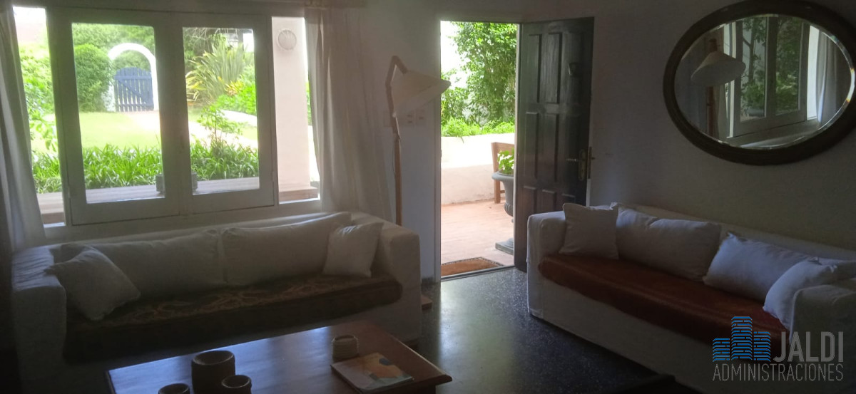 Casa ID.134 - Casa en La Barra, La Barra
