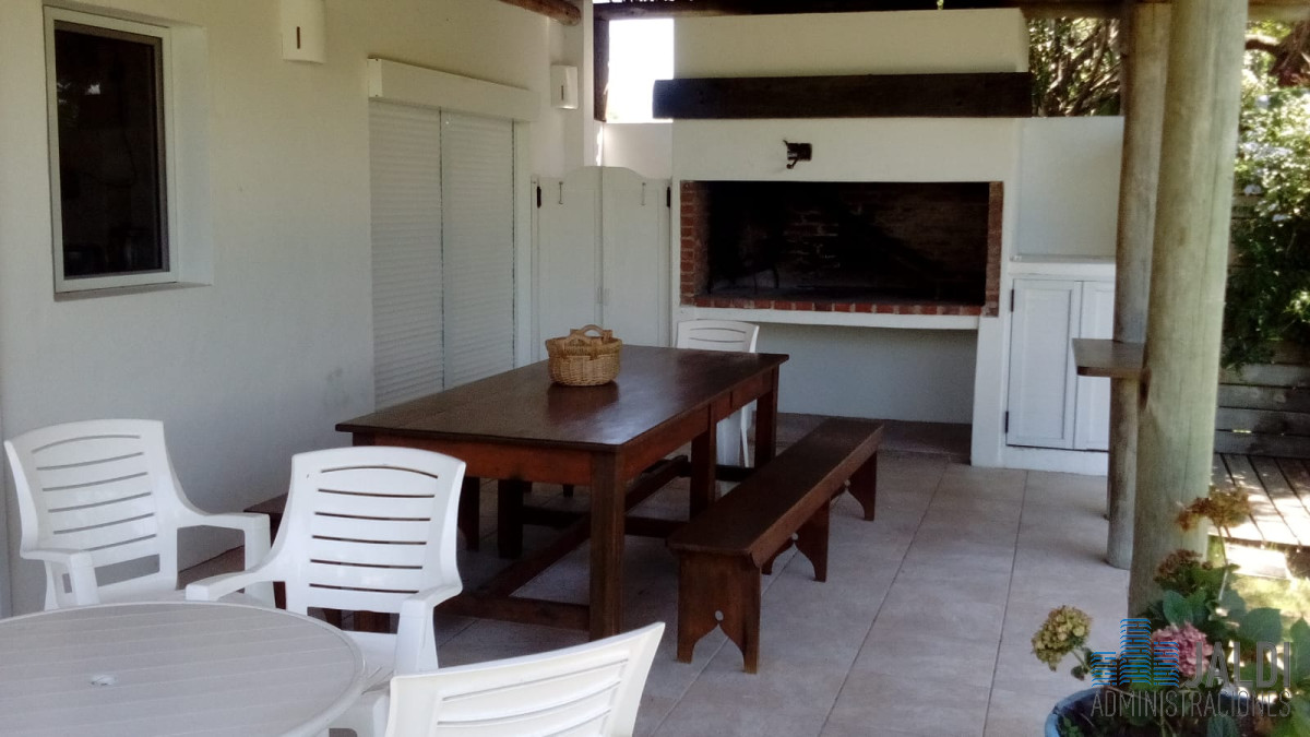 Casa ID.131 - Casa en La Barra, El Tesoro