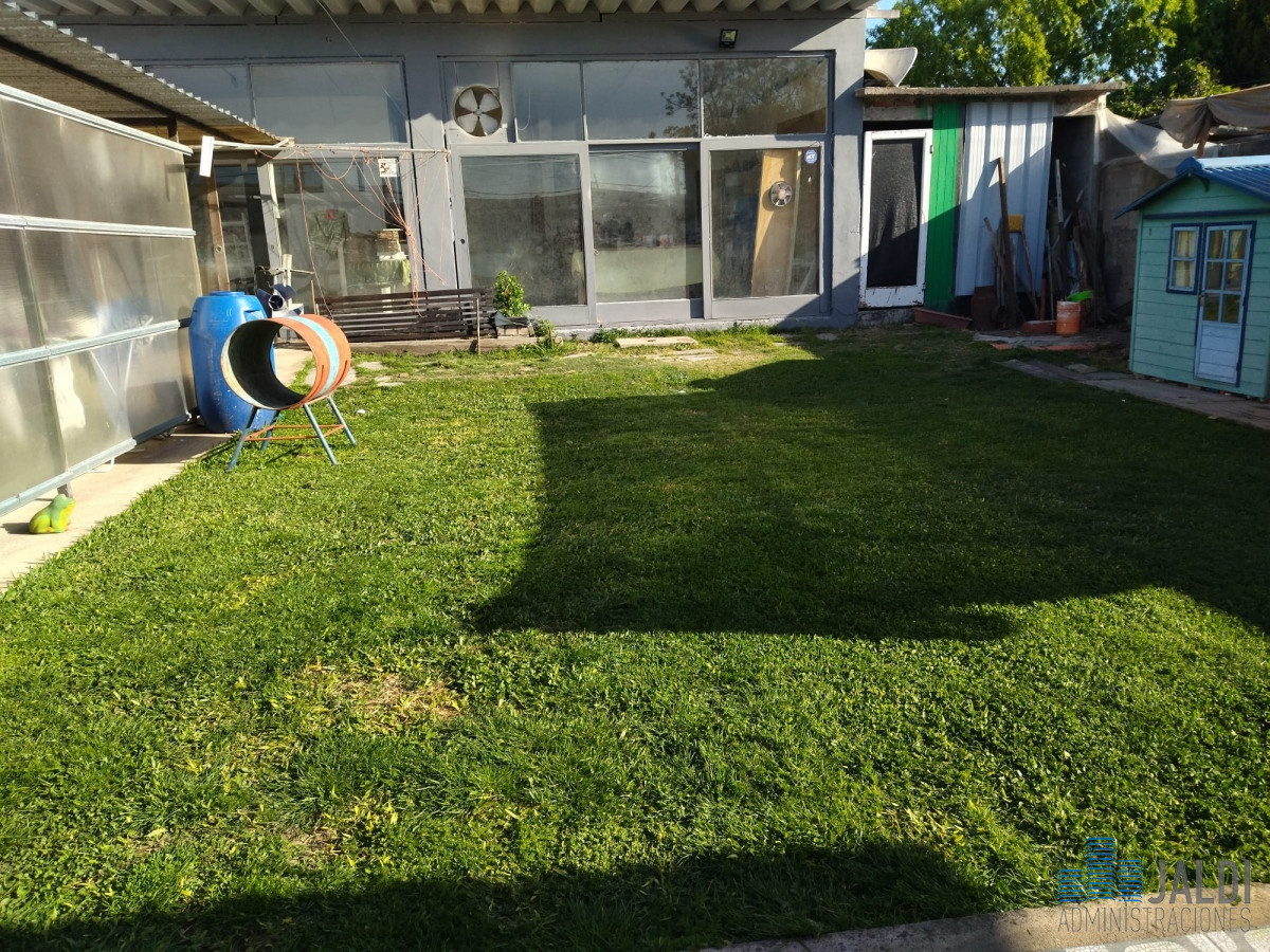 Casa ID.114 - CASA EN VENTA UBICADA A CUADRAS DEL CENTRO 