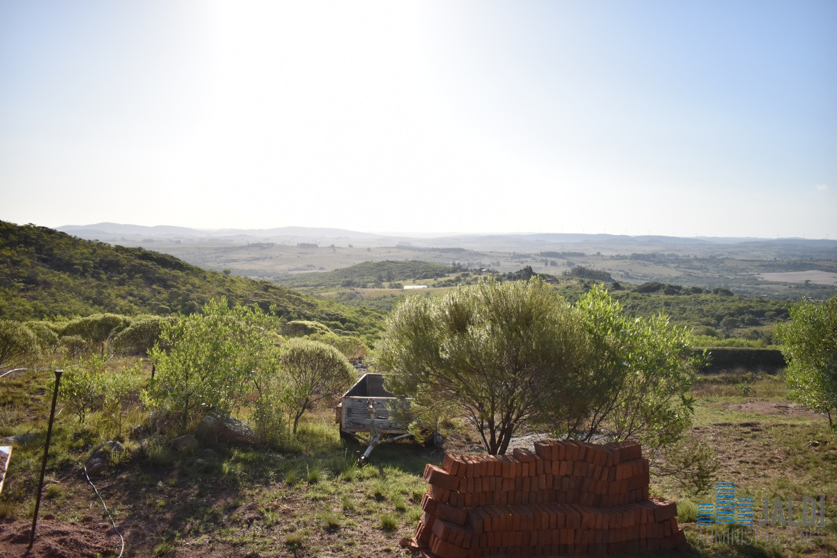 Chacra ID.52 - CHACRA RUTA A 5 KM RUTA 39 CON PISCINA 