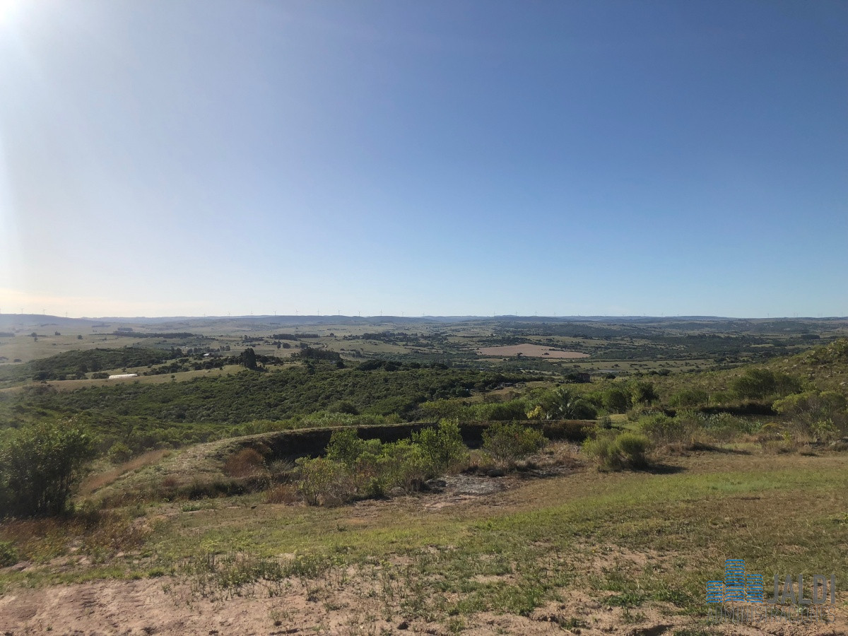 Chacra ID.52 - CHACRA RUTA A 5 KM RUTA 39 CON PISCINA 