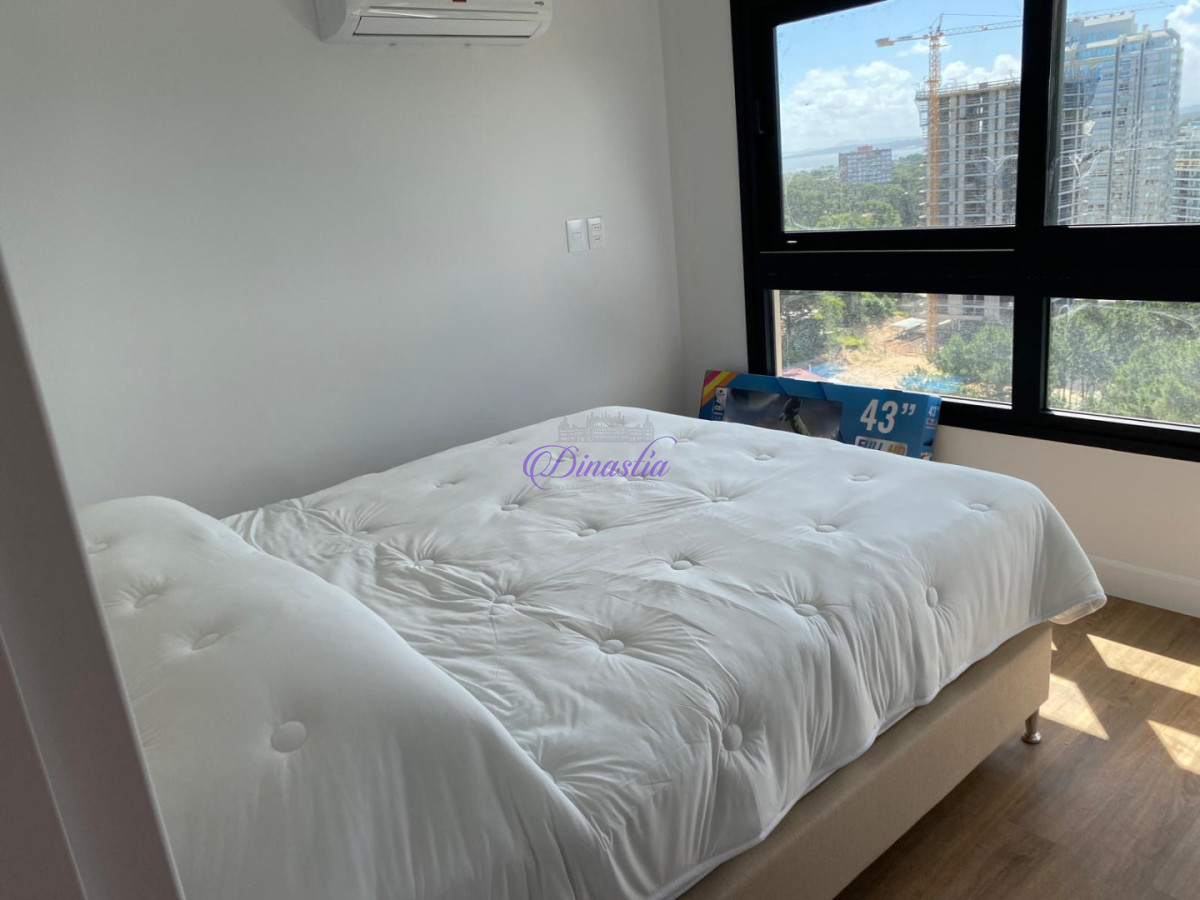 Apartamento ID.516 - Alquiler Anual de 1 dormitorio sobre Roosevelt
