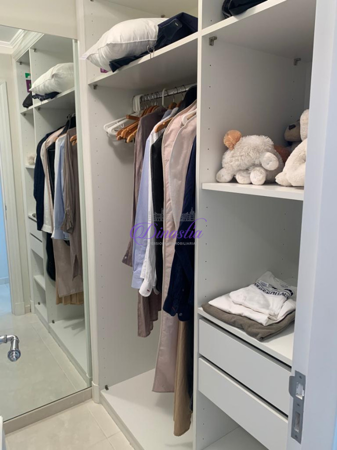 Apartamento ID.138 - Alquiler temporal Apartamento Premium de 3 dormitorios frente al mar Playa Mansa, Punta del Este