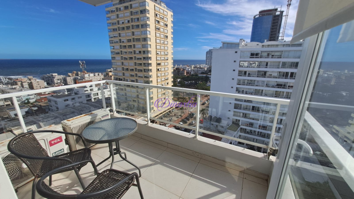 Apartamento ID.444 - Alquiler Apartamento 2 dormitorios en Península, Punta del Este