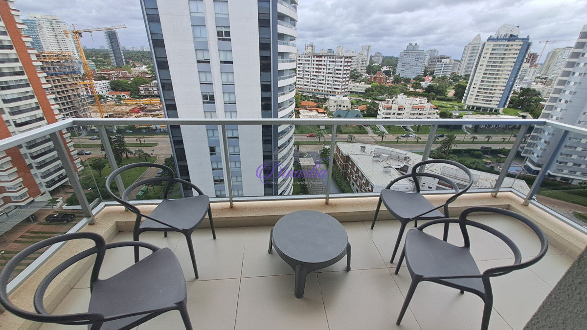 Apartamento ID.442 - Venta Apartamento de 2 dormitorios en Parada 3, Punta del Este
