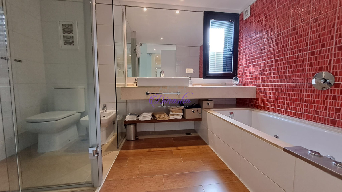 Apartamento ID.206 - Venta y Alquiler temporario Apartamento de 3 dormitorios en Selenza, Manantiales