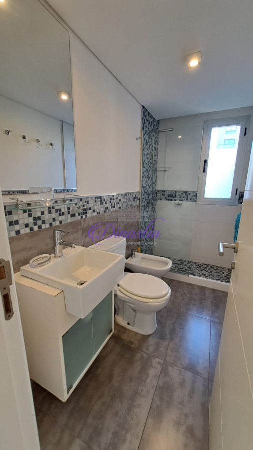 Apartamento ID.416 - Alquiler temporario Apartamento 1 dormitorio y medio en Parada 3, Punta del Este
