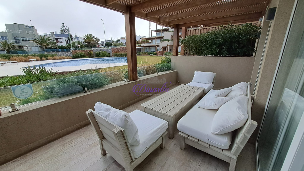 Apartamento ID.289 - Alquiler temporario Apartamento de 1 dormitorio frente al mar en La Barra, Maldonado