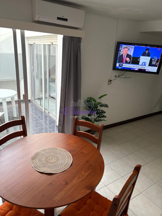 Apartamento ID.71 - Alquiler temporario Apartamento de 1 dormitorio en Península, Punta del Este.