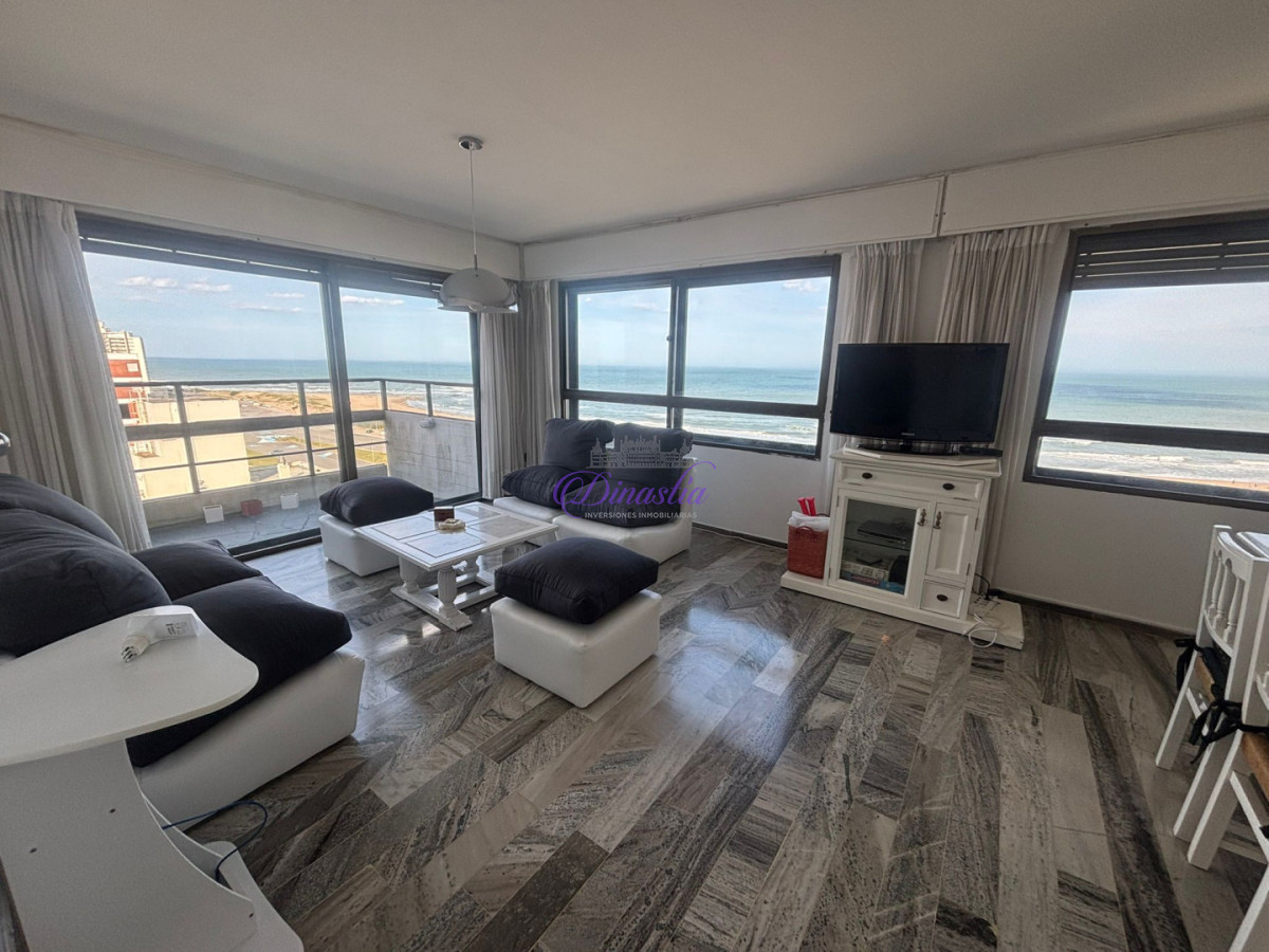 Apartamento ID.470 - Alquiler temporal Apartamento 3 dormitorios en Parada 1, Punta del Este.
