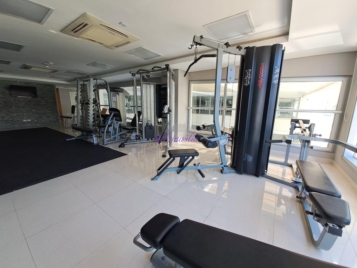 Apartamento ID.37 - Alquiler Temporario Apartamento de 2 dormitorios en Playa Mansa, Punta del Este.