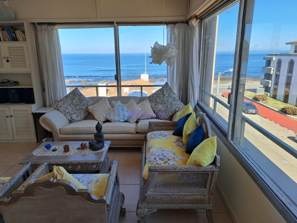 Apartamento ID.3 - Alquiler Temporario Apto 2 dormitorios en Península, Punta del Este.