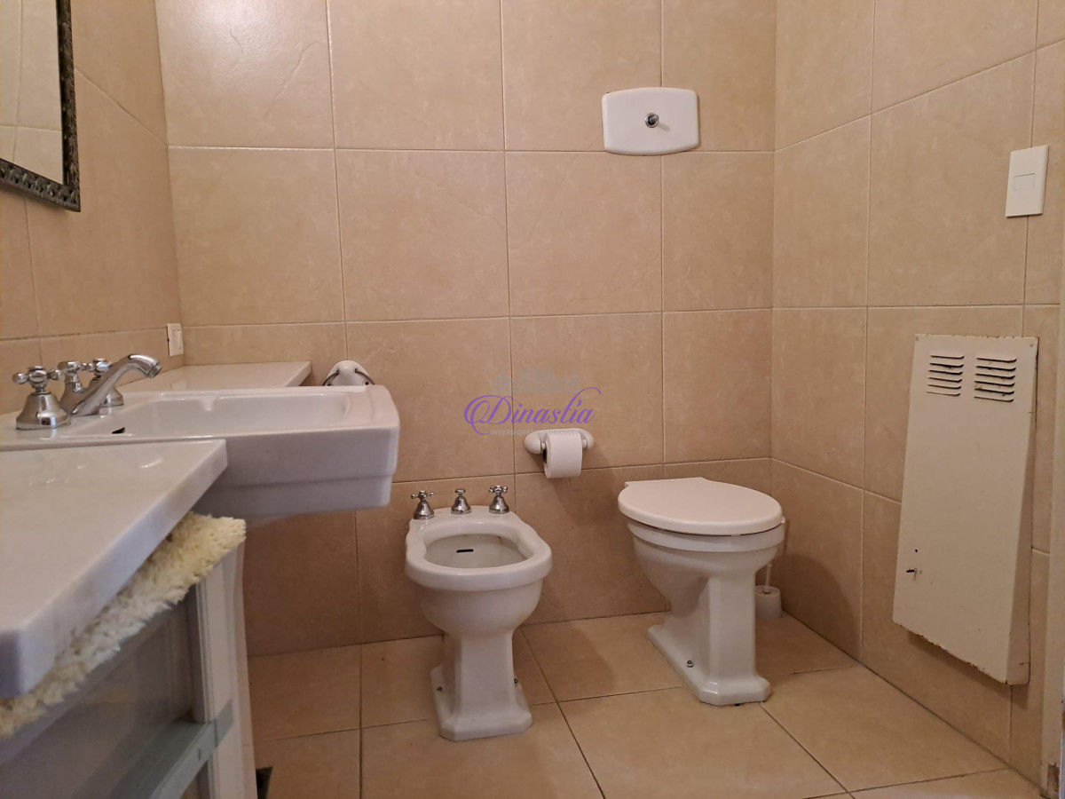 Apartamento ID.3 - Alquiler Temporario Apto 2 dormitorios en Península, Punta del Este.