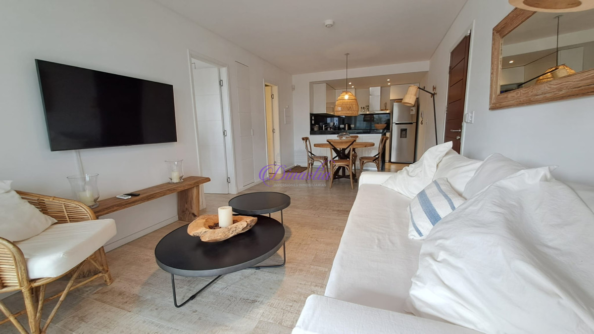Apartamento ID.289 - Alquiler temporario Apartamento de 1 dormitorio frente al mar en La Barra, Maldonado