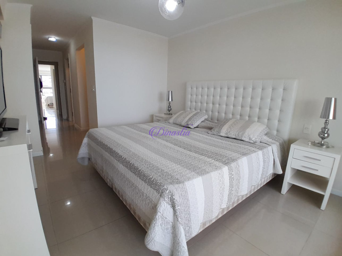 Apartamento ID.193 - Venta Apartamento de 3 dormitorios en Parada 1, Punta del Este.