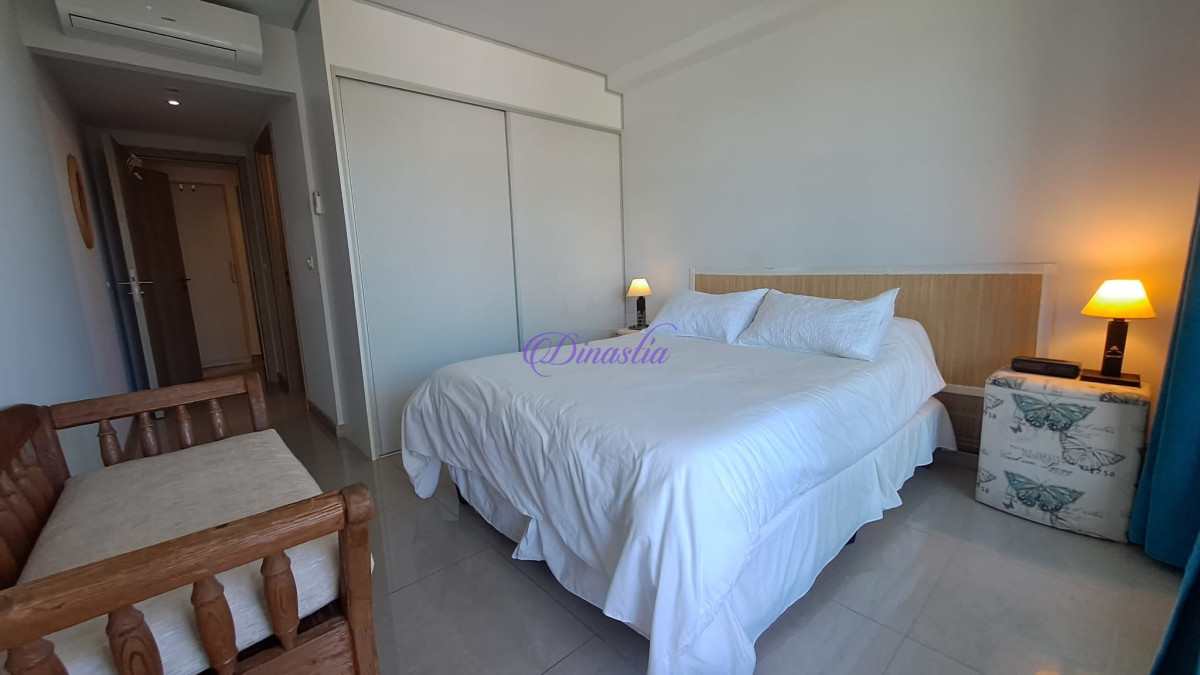 Apartamento ID.155 - Alquiler Invernal Apartamento 1 dormitorio y medio en Playa Brava, Punta del Este.