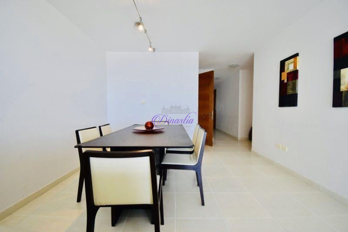 Apartamento ID.41 - Alquiler temporario Apartamento 2 dormitorios en Playa Mansa, Punta del Este.