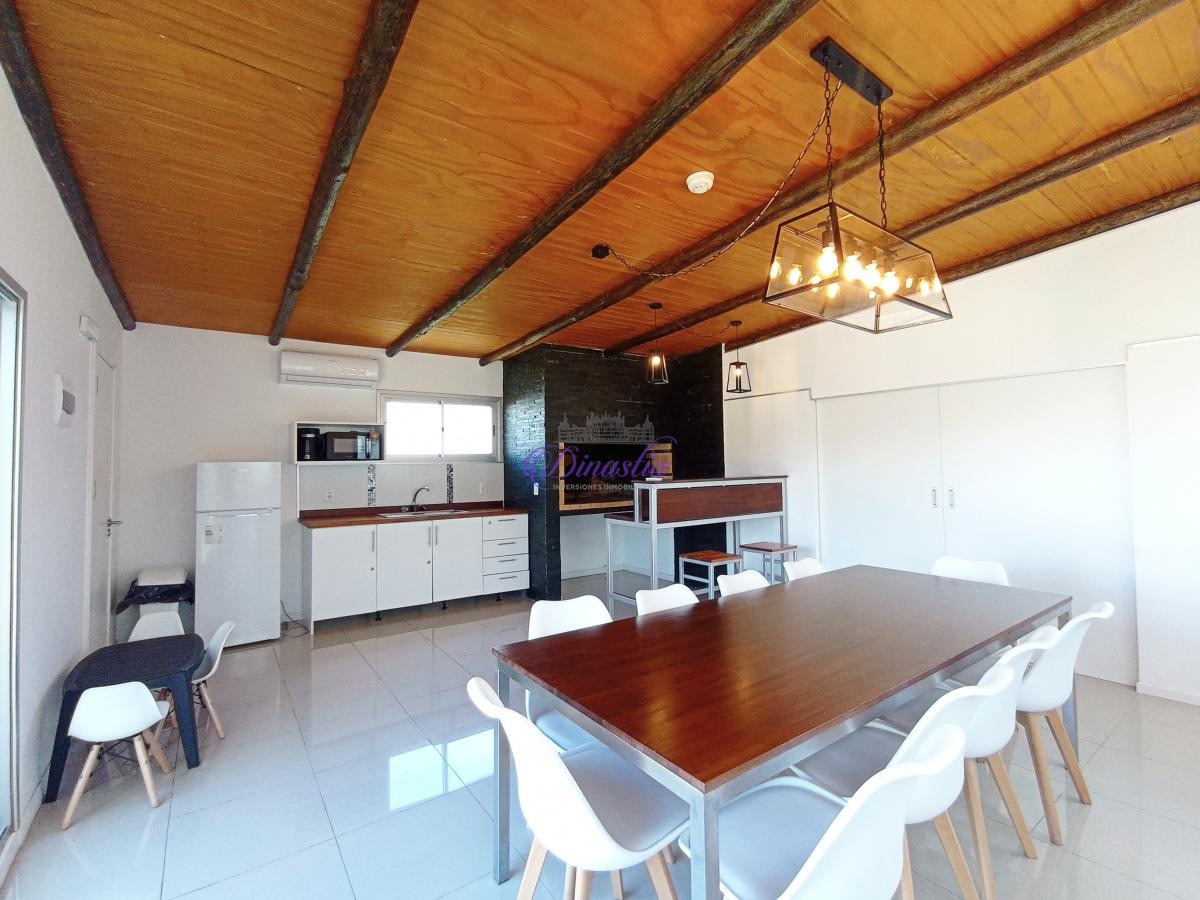 Apartamento ID.44 - Apartamento Alquiler Temporario de 2 Dormitorios , Aidy Grill , Punta del Este.