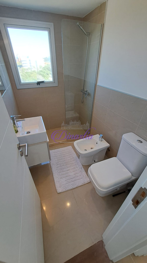 Apartamento ID.163 - Venta Penthouse 3 dormitorios en primera linea Playa Brava, Punta del Este