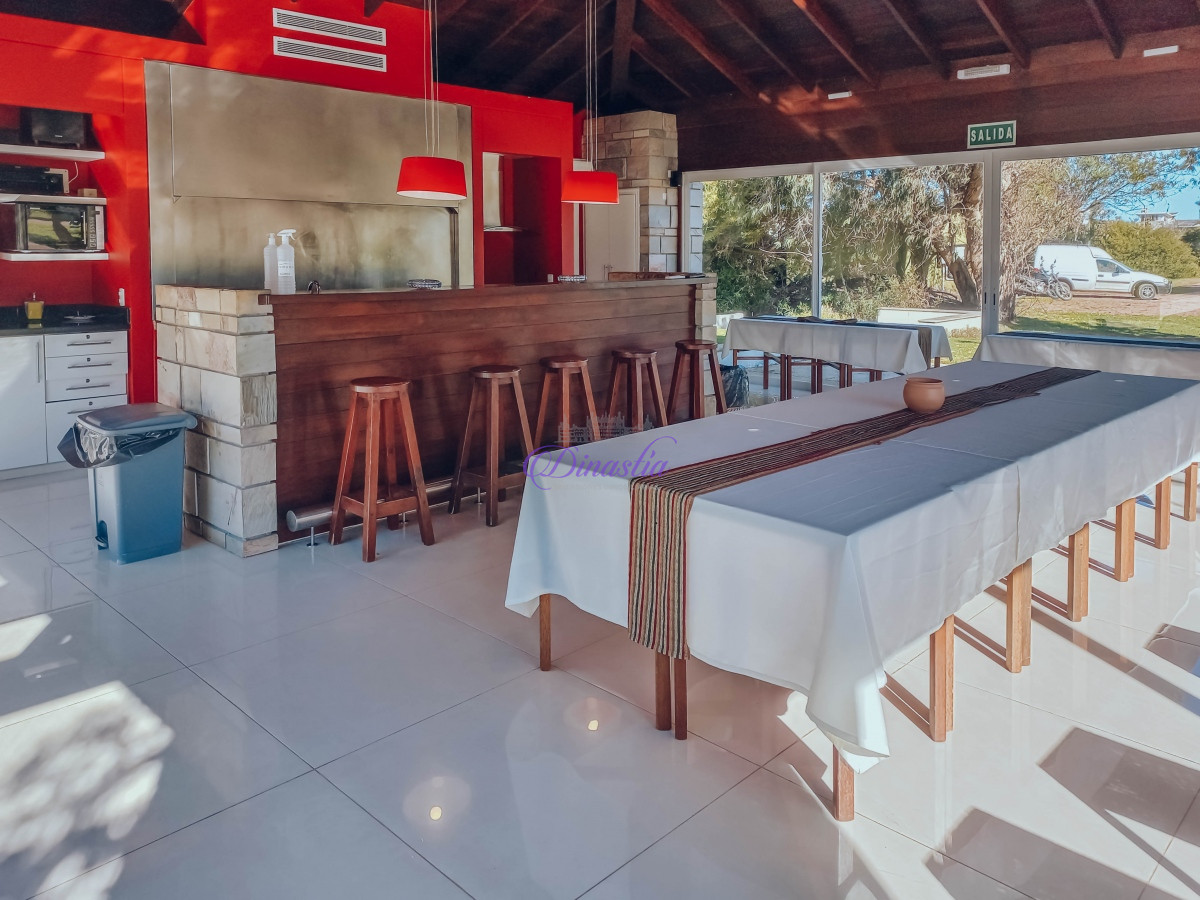 Apartamento ID.303 - Venta Penthouse de 3 dormitorios en Veramansa, Punta del Este