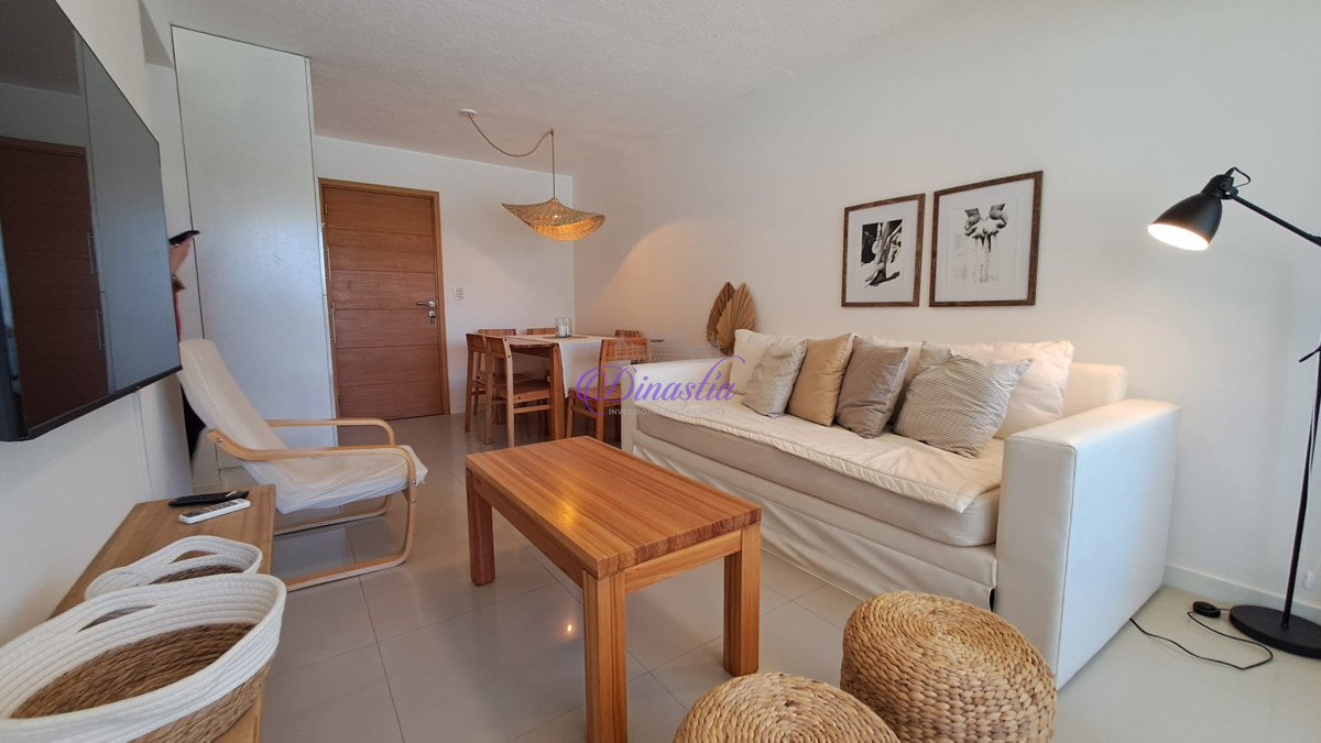 Apartamento ID.433 - Alquiler temporario Apartamento de 1 dormitorio en Aidy Grill, Punta del Este.