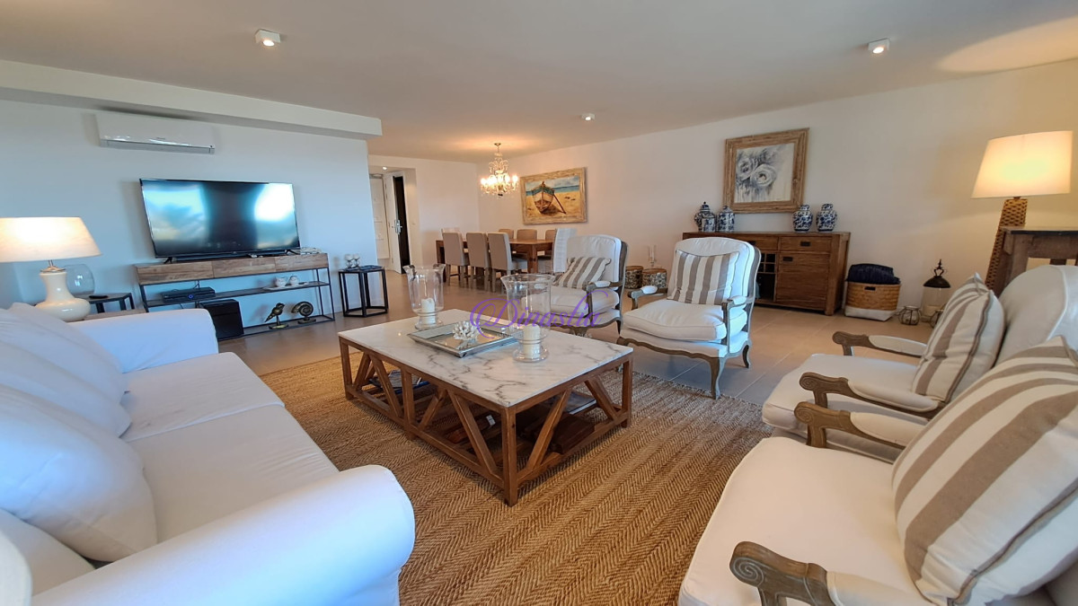 Apartamento ID.206 - Venta y Alquiler temporario Apartamento de 3 dormitorios en Selenza, Manantiales