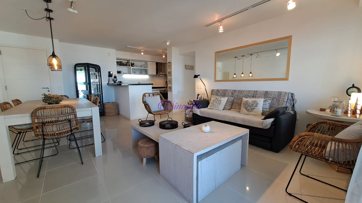 Apartamento ID.320 - Alquiler Apartamento 2 dormitorios en Parada 3, Punta del Este