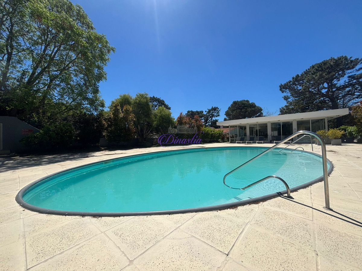 Apartamento ID.463 - Alquiler temporario Apartamento 2 dormitorios en Roosevelt, Punta del Este