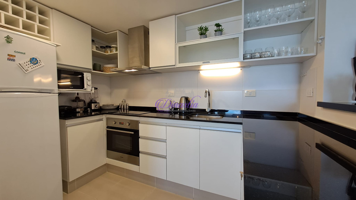Apartamento ID.322 - Alquiler temporal Apartamento 2 dormitorios en Parada 3, Punta del Este