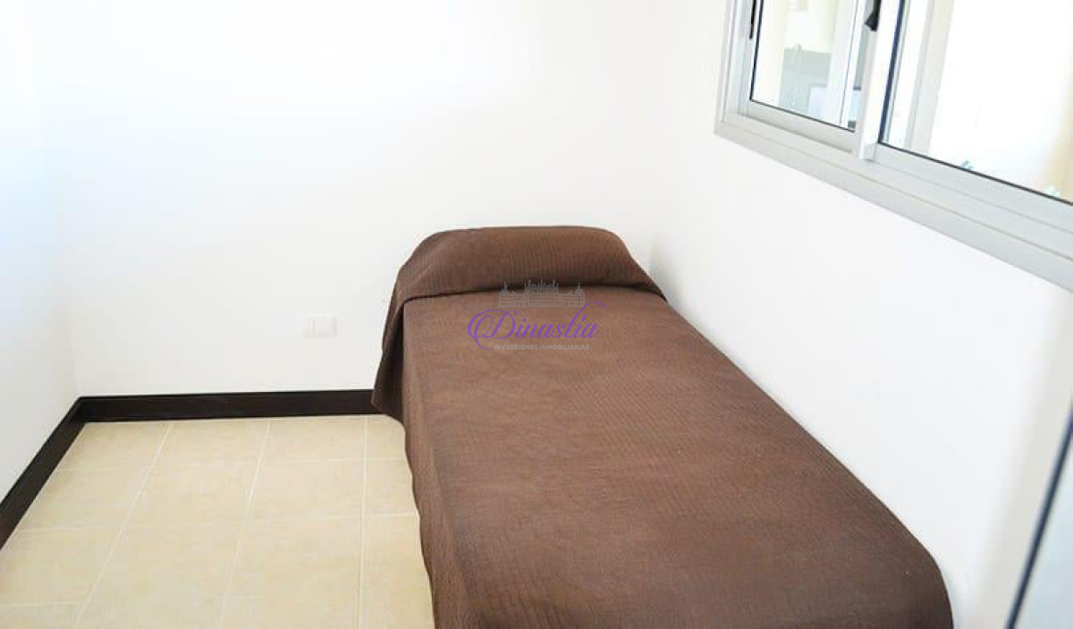 Apartamento ID.66 - Alquiler temporario Apartamento 3 dormitorios y dependencia en Playa Brava, Punta del Este.