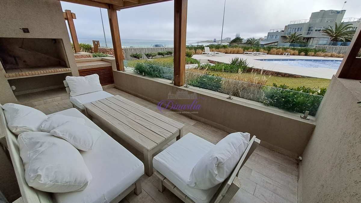 Apartamento ID.289 - Alquiler temporario Apartamento de 1 dormitorio frente al mar en La Barra, Maldonado