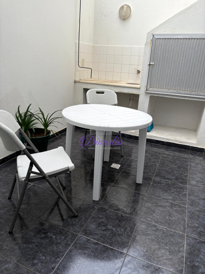 Apartamento ID.71 - Alquiler temporario Apartamento de 1 dormitorio en Península, Punta del Este.