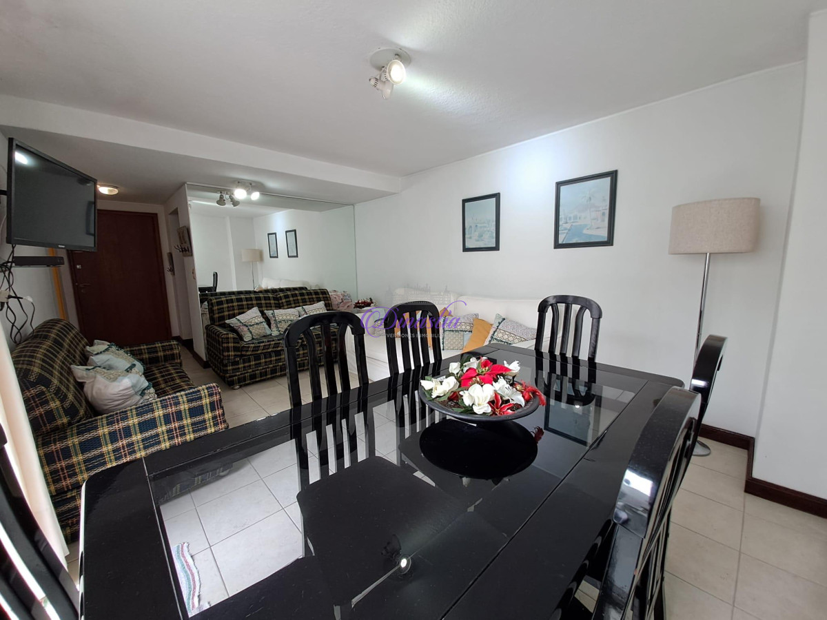 Apartamento ID.71 - Alquiler temporario Apartamento de 1 dormitorio en Península, Punta del Este.
