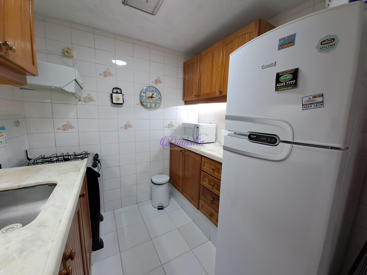 Apartamento ID.71 - Alquiler temporario Apartamento de 1 dormitorio en Península, Punta del Este.