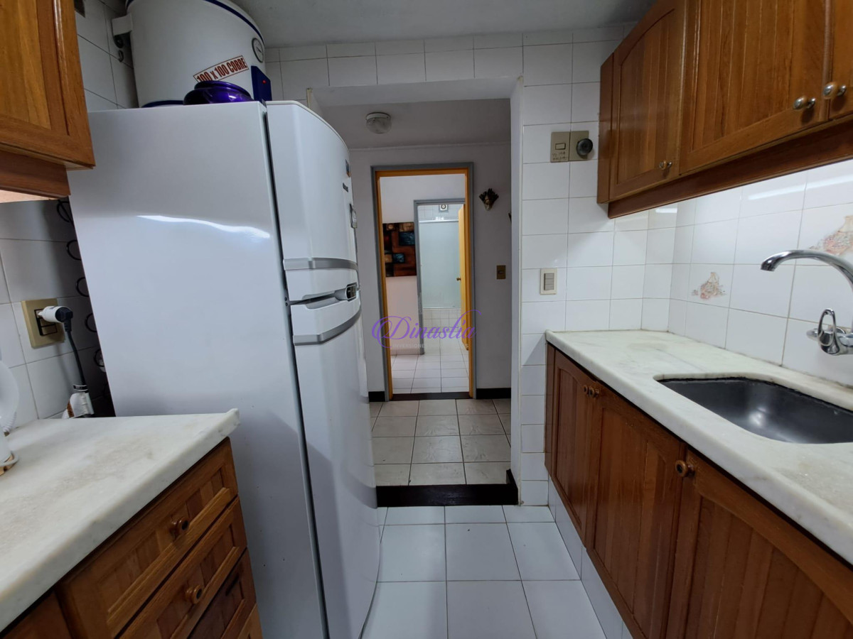 Apartamento ID.71 - Alquiler temporario Apartamento de 1 dormitorio en Península, Punta del Este.
