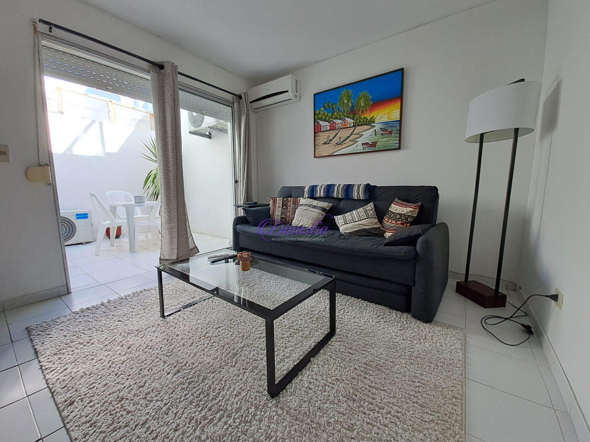 Apartamento ID.74 - Alquiler apartamento de 1 dormitorio , Península , Punta del Este.
