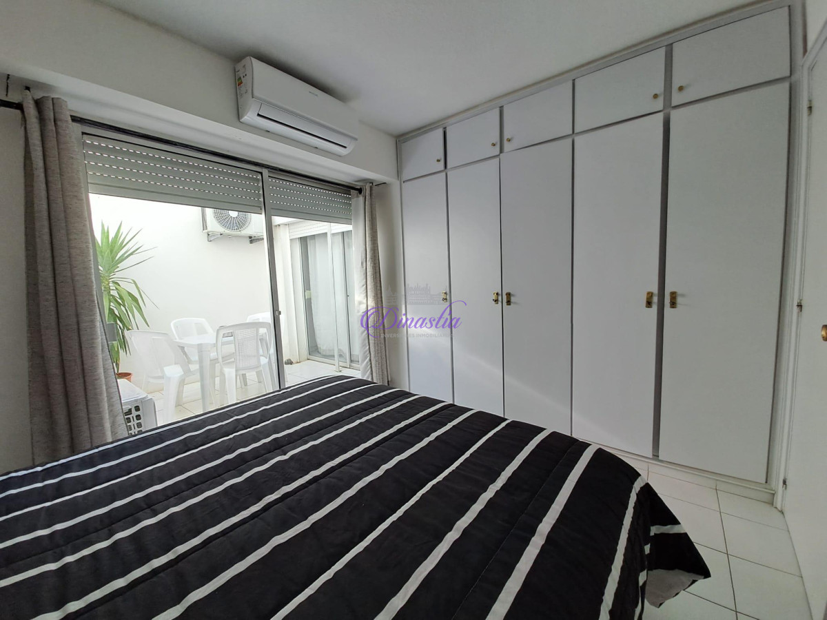 Apartamento ID.74 - Alquiler apartamento de 1 dormitorio , Península , Punta del Este.