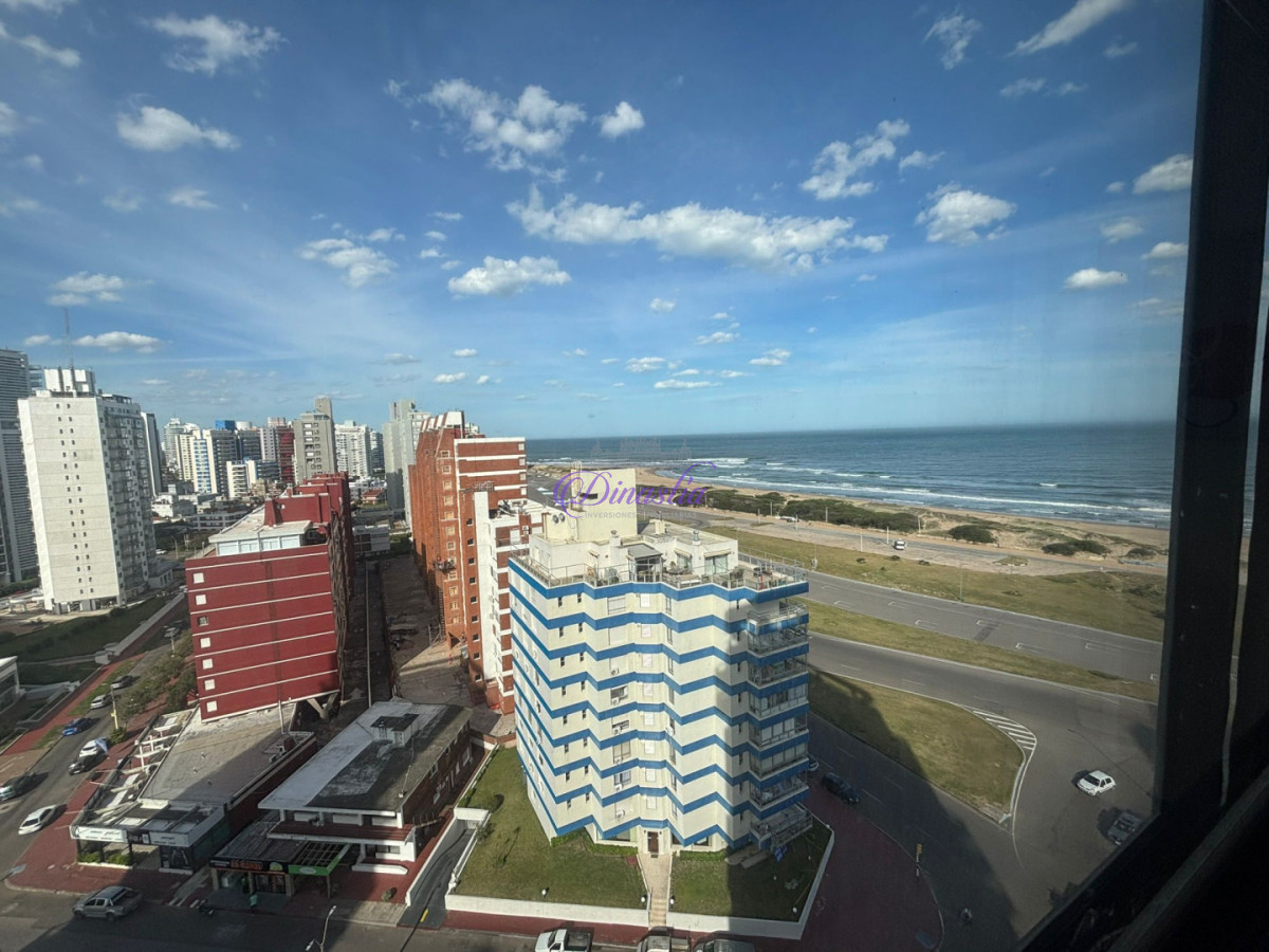 Apartamento ID.470 - Alquiler temporal Apartamento 3 dormitorios en Parada 1, Punta del Este.