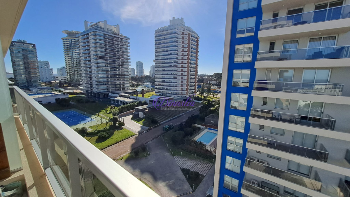 Apartamento ID.416 - Alquiler temporario Apartamento 1 dormitorio y medio en Parada 3, Punta del Este