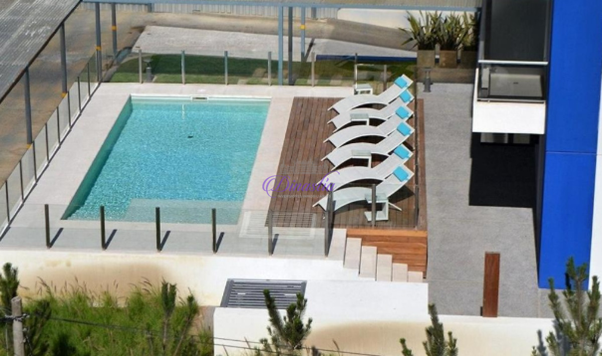 Apartamento ID.320 - Alquiler Apartamento 2 dormitorios en Parada 3, Punta del Este