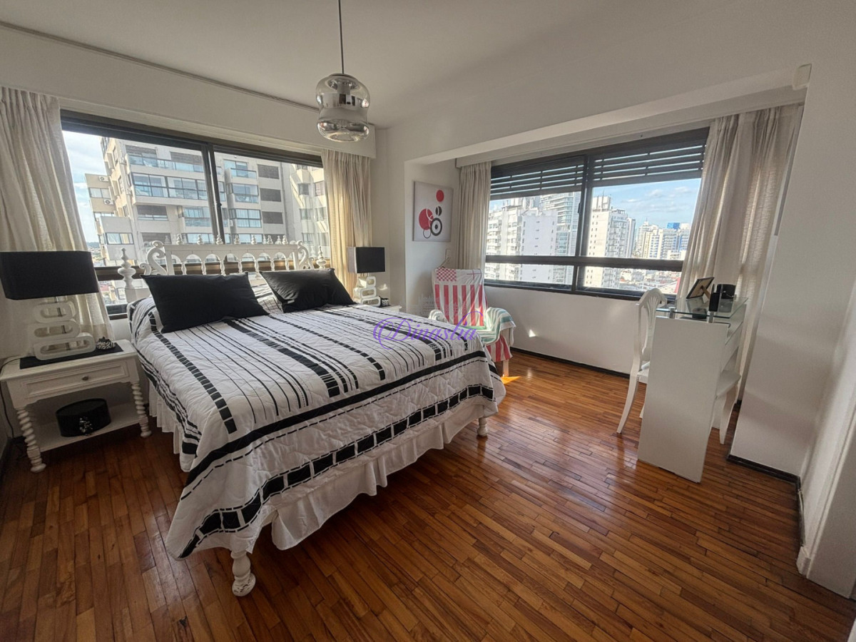 Apartamento ID.470 - Alquiler temporal Apartamento 3 dormitorios en Parada 1, Punta del Este.