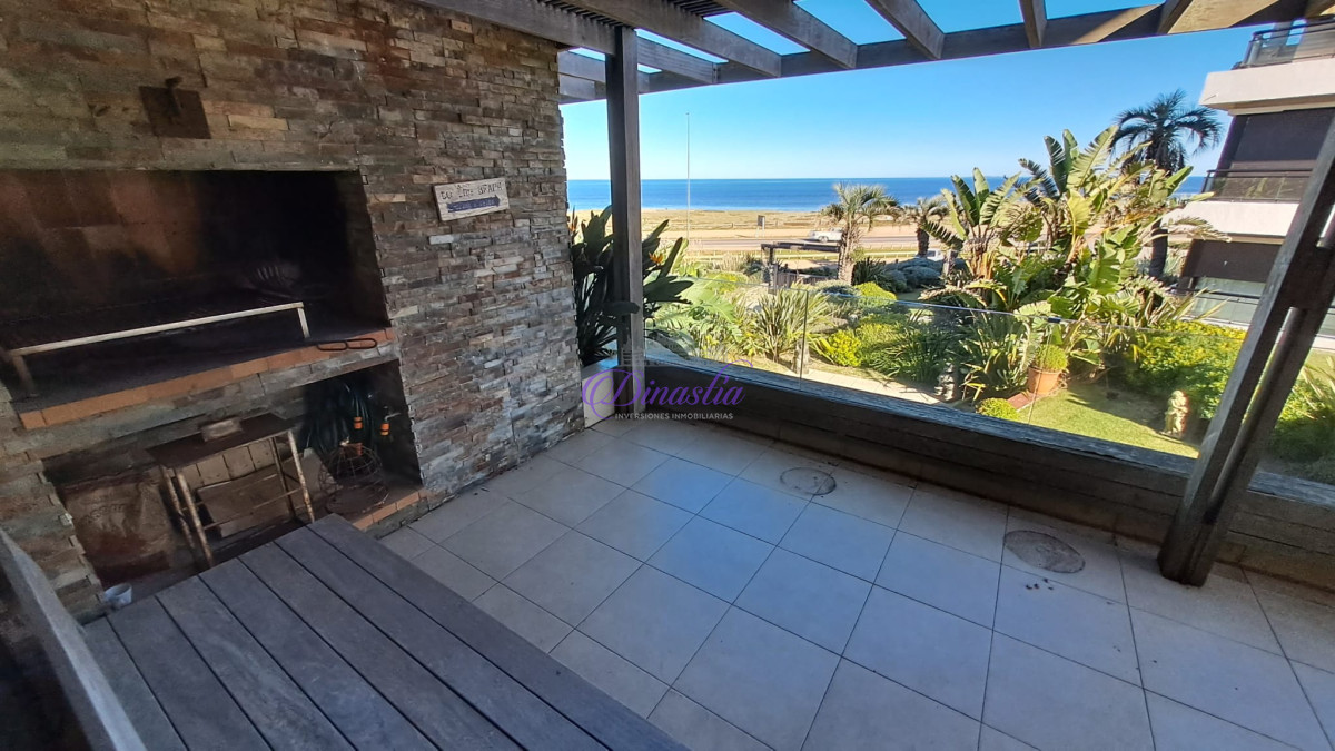 Apartamento ID.206 - Venta y Alquiler temporario Apartamento de 3 dormitorios en Selenza, Manantiales