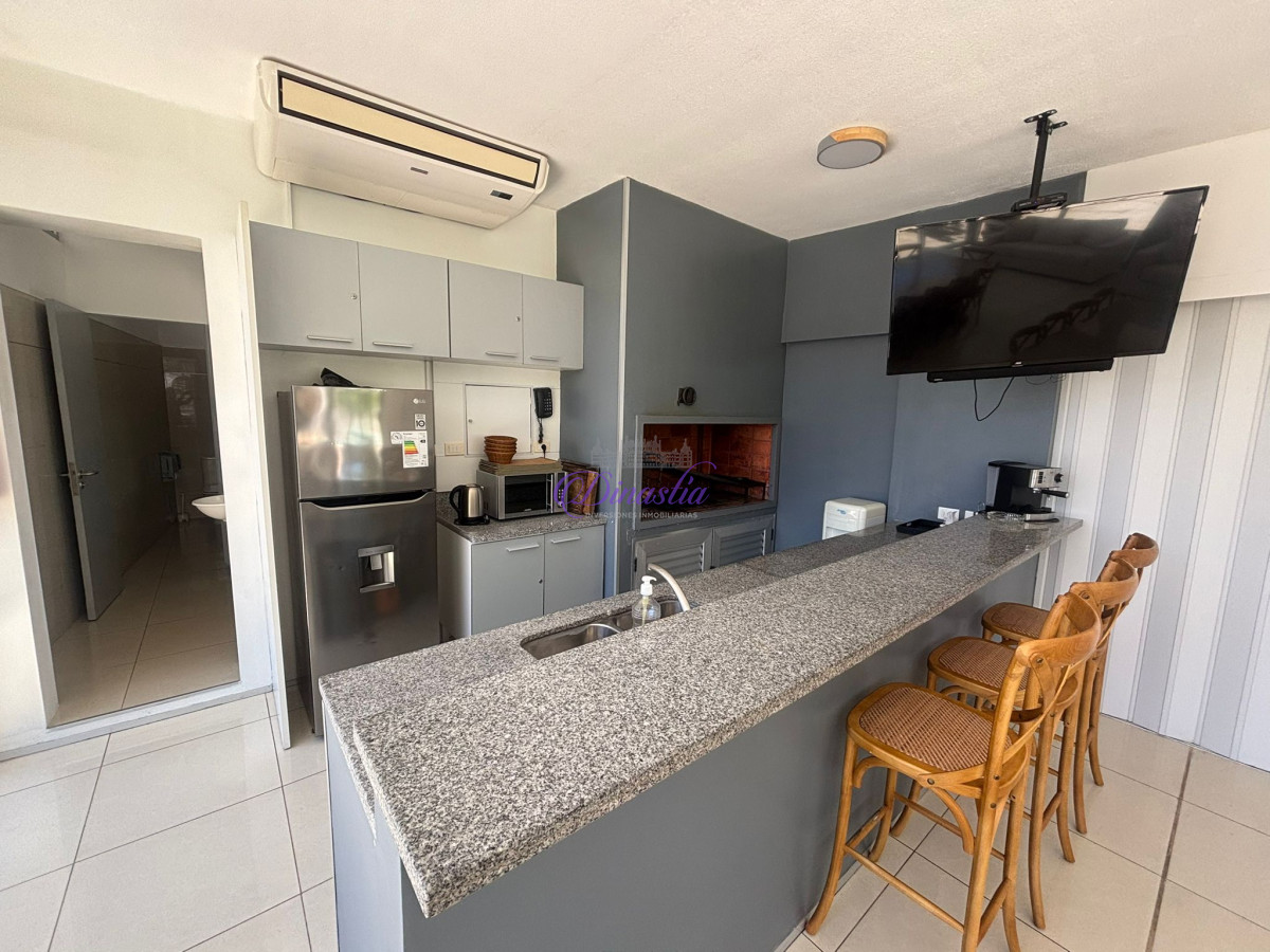 Apartamento ID.463 - Alquiler temporario Apartamento 2 dormitorios en Roosevelt, Punta del Este