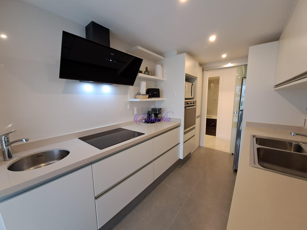 Apartamento ID.88 - Alquiler Invernal Apartamento de 2 dormitorios en Miami Bv. Playa Mansa, Punta del Este